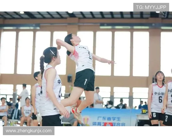 广州排球队在冠军赛中的耐力表现分析与启示